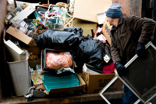 Best Garage Cleanout  in Mayer, MN